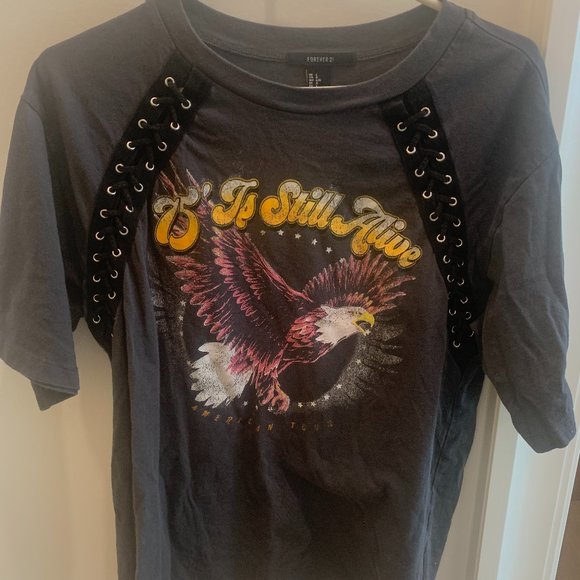 Graphic Tee - Picture 2 of 3